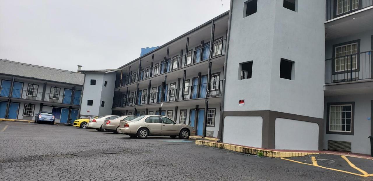 Select Inn Nashville Bagian luar foto